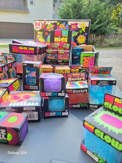 Authentic Needohs, RMS dumplings, Smushmart  squishy toys and more