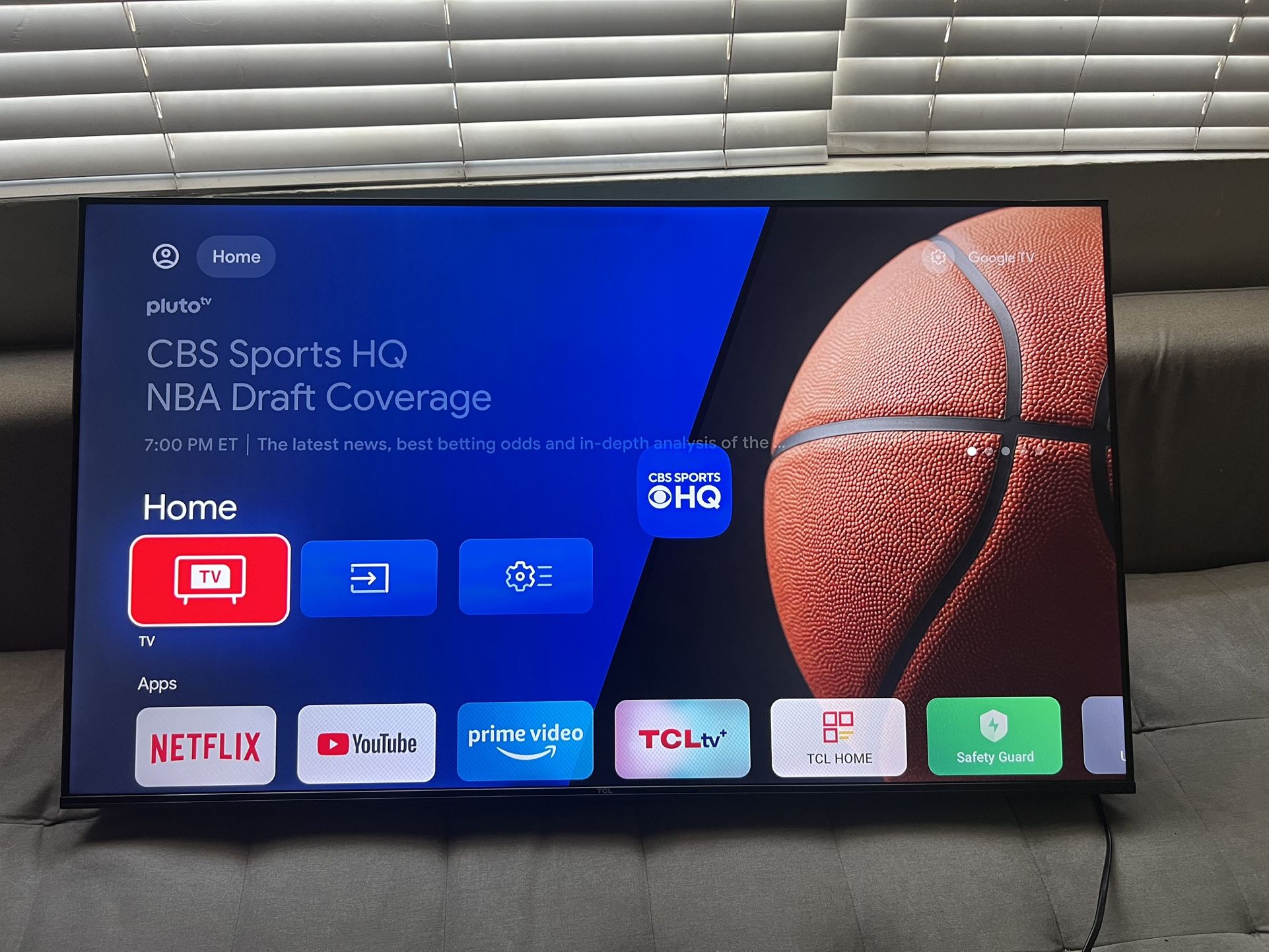 50 Inch 4K QLED TCL Smart TV