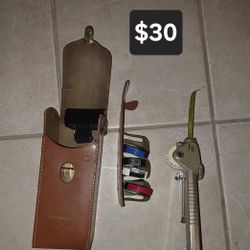 Vintage Dymo Tapewriter, which is a handheld industrial tool used for embossing  labels onto plastic. $30
#labelmaker
Pick up in Harlingen, I live nea