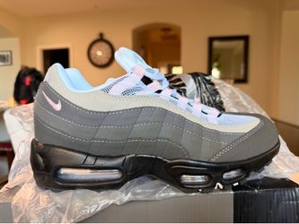 Nike Air Max 95 TT size 9 and 10 men’s Black/Pink