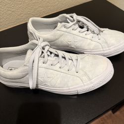 Light Gray/White Converse W8.5.M6.5