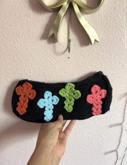 crochet pouch