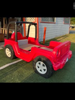 Little Tikes Jeep Toddler/Twin Car Bed