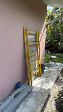 Indoor outdoor scaffolding