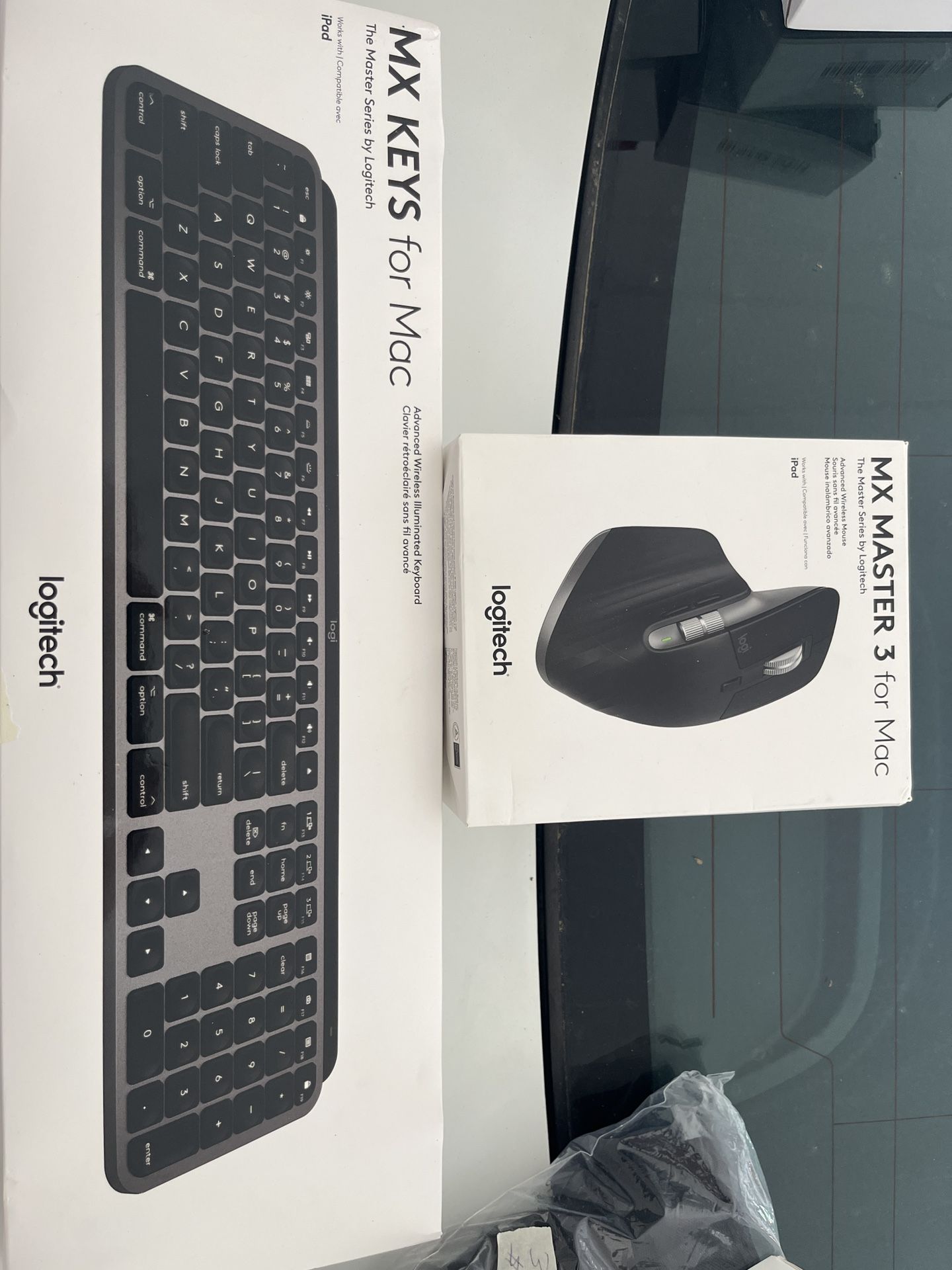 keyboard and wireless mouse