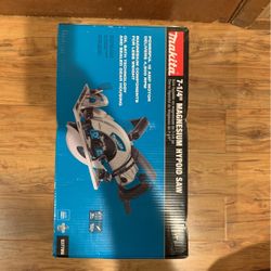 Makita 15Amp 7-1/4 Circular Saw With Fan Built In