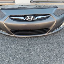 2013-2017 Hyundai Accent Complete Front Bumper With All The Accessories Oem. 