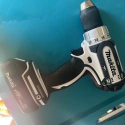 Makita Steel Drill NO CHARGER!!!!