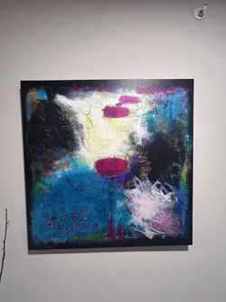 Large canvas art purchased through painter on https://offerup.com/redirect/?o=YXJ0LmNvbQ==