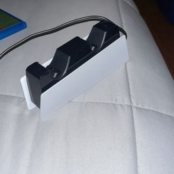 Ps5 charger station