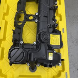 BMW N20 Engine Valve Cover And Gasket
