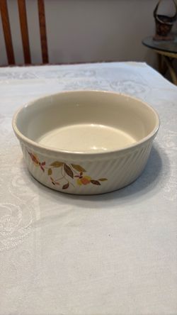 Hall Autumn Leaf Casserole Dish