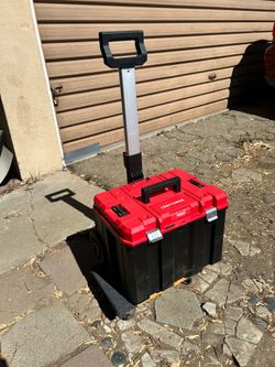 CRAFTSMAN TOOLBOX WITH WHEELS