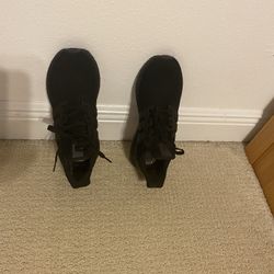 Ultra Boost Triple Black Size 11