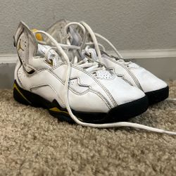 AIR JORDEN 7 USED/CLEAN/SIZE/5.5Y