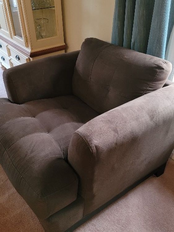 Oversized Chair For Sale