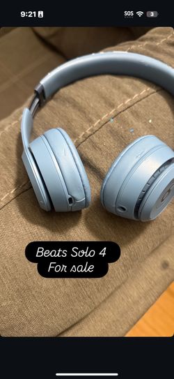 Beats Solo 4 Blue