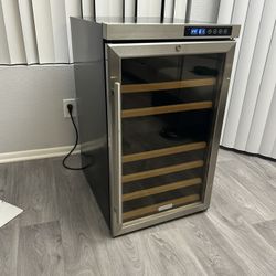 EdgeStar - Wine cooler 
