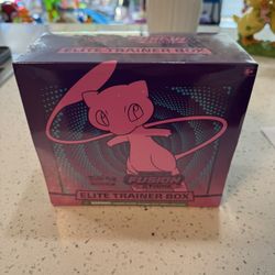 Pokemon Fusion Strike Elite Trainer Box 