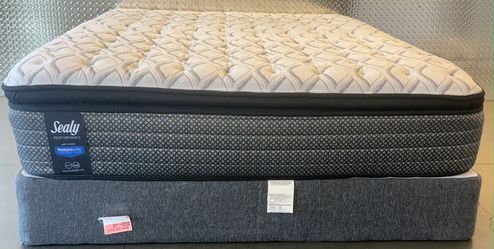 Queen Size Pillowtop Mattress Set Box Spring & Bed Frame Optional