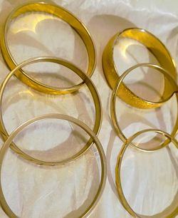 Bangels, Bracelets
