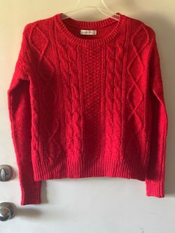 New women’s sweatshirt size large