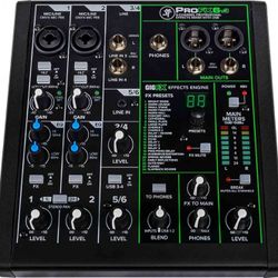 Mackie ProFX6v3 Professional Effects Mixer with USB