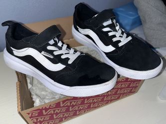 New Vans Litte Kids Ultra range 66 V Shoes