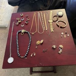 Assorted Jewelry Lot