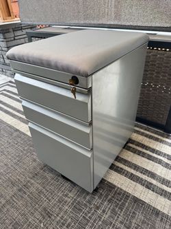 File Cabinet with Seat