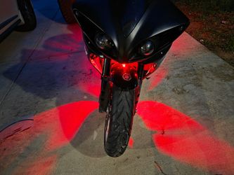 2011 Yamaha r1
