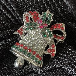 [REDUCED] NEW Cheery Jingle Bell Holiday Brooche Pin