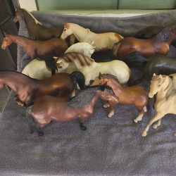 13 Vintage Breyer Horses