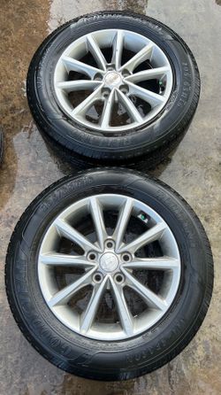 Hyundai sonata 16 in wheel and tire