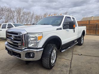 2015 Ford F350 4x4 Gas