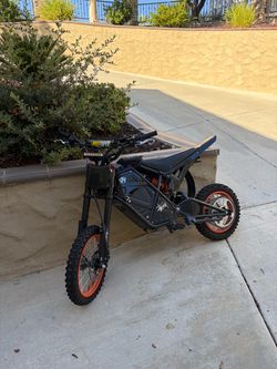 Eskute Nova Mini E bike E moto