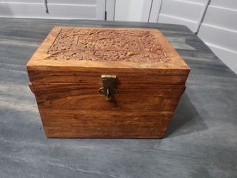Hand crafted jewelry box