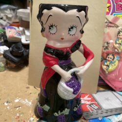 Vintage Betty Boop Vase