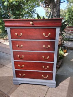6 drawer Wood dresser