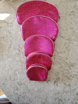Set of 5 cosmetic 💄 or jewelry bags