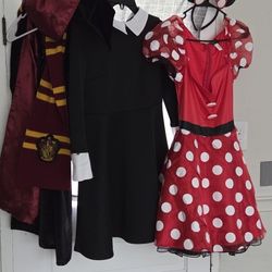 Costumes 