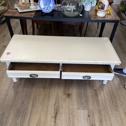 White Coffee Table With 2 Drawers