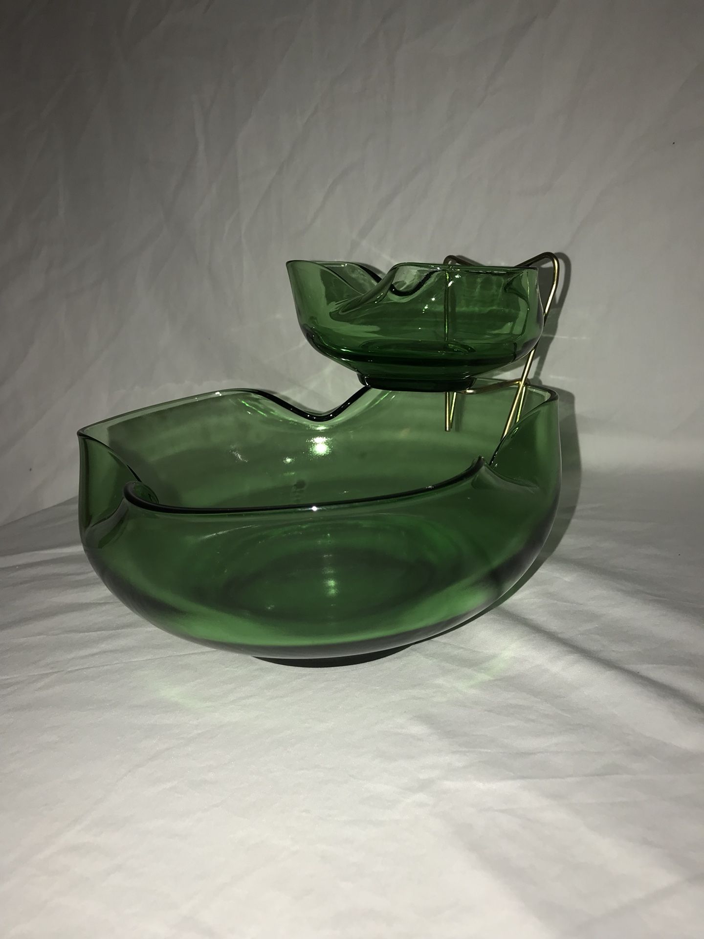 Vintage Anchor Green glass chip & dip bowl set