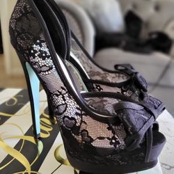 Betsy Johnson Black Lace High Heels