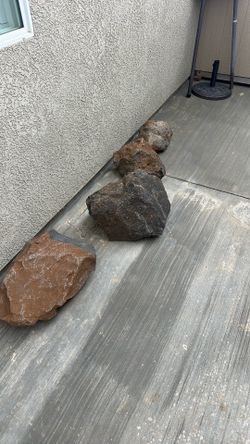 Large landscape rocks