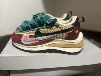 Nike Sacai Shoes