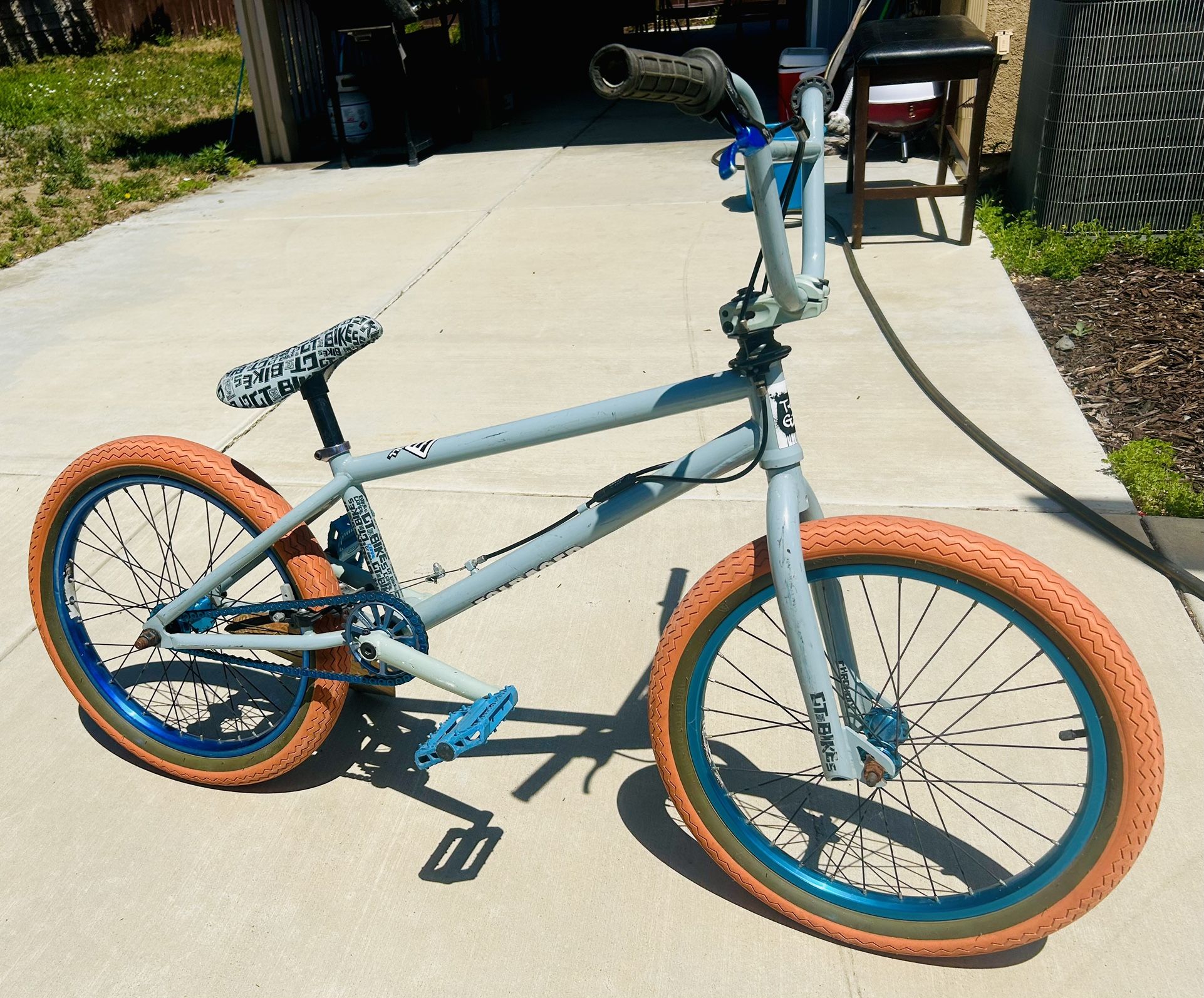 GT BMX BIKE