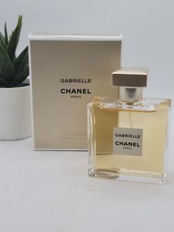 CHANEL
 
GABRIELLE CHANEL Eau de Parfum

1.7 fl
