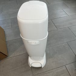 Diaper Genie Complete