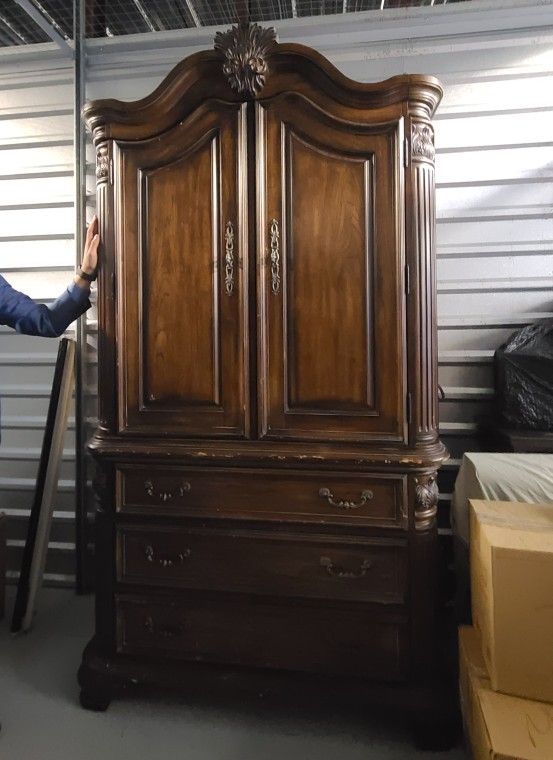 Victorian Wardrobe